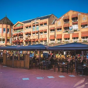 Hotel Queen